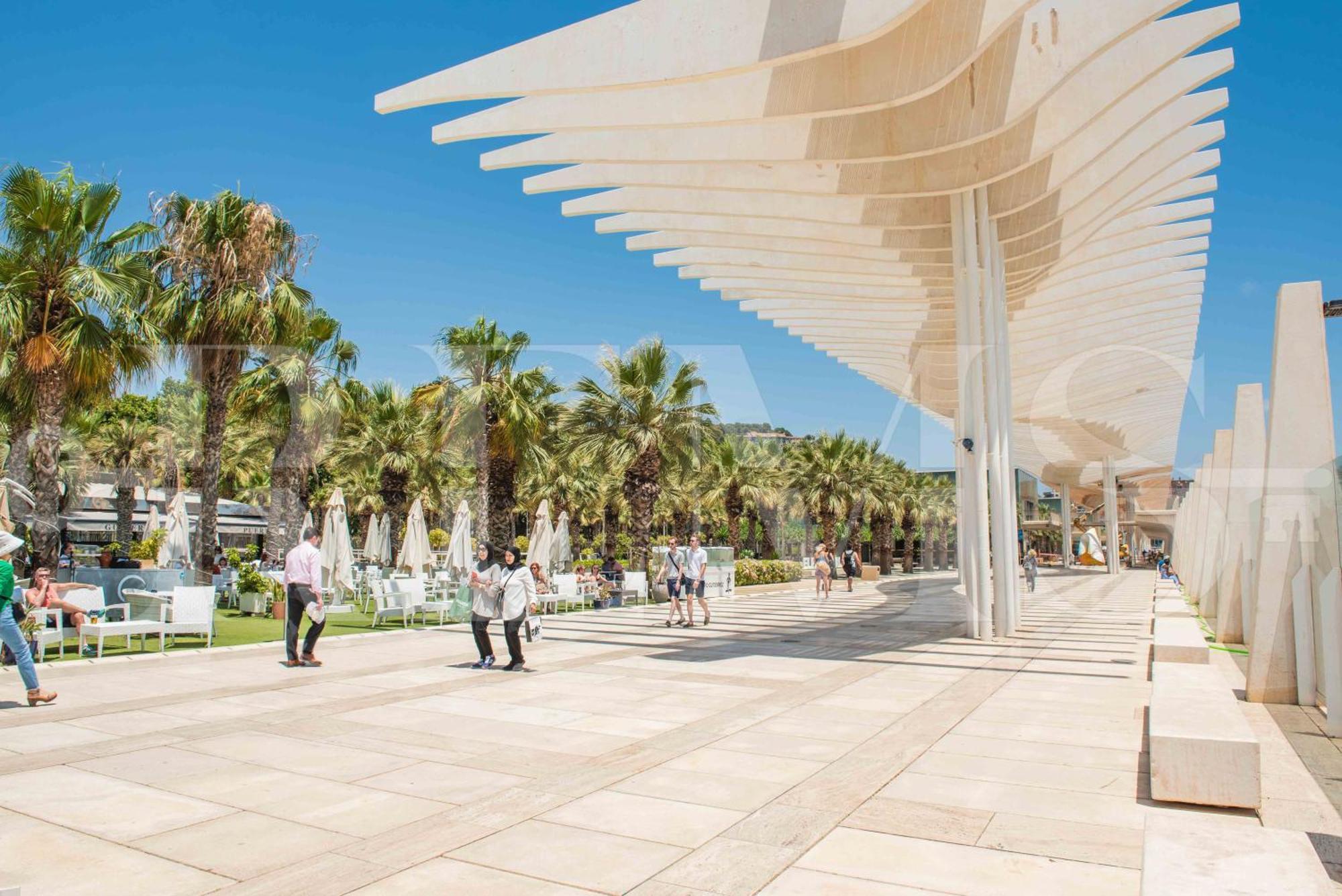 מאלגה Industrial Studio In The City Center By Rems מראה חיצוני תמונה